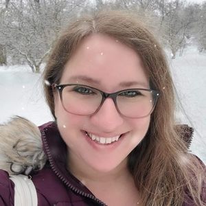 Meet your Posher, Angela